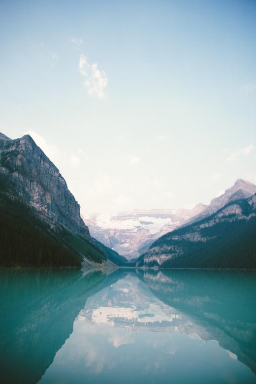 Free stock image of Mirror Effect created by Unsplash