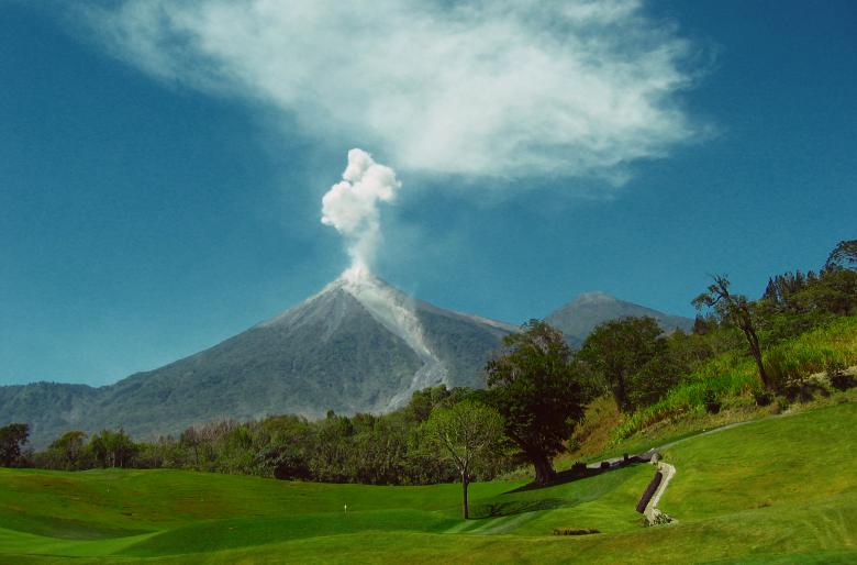 Free stock image of Guatemala volcano created by Life of Pix