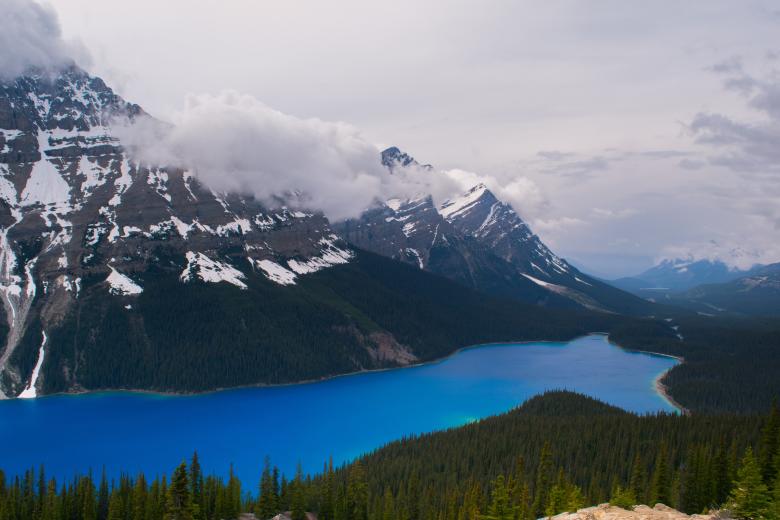 Free stock image of Cloudy Mountains created by Unsplash