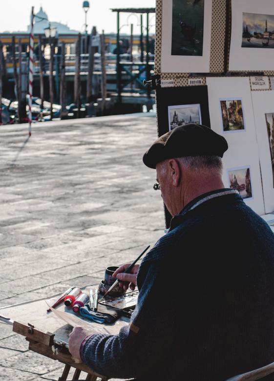 Free stock image of Artist created by Unsplash