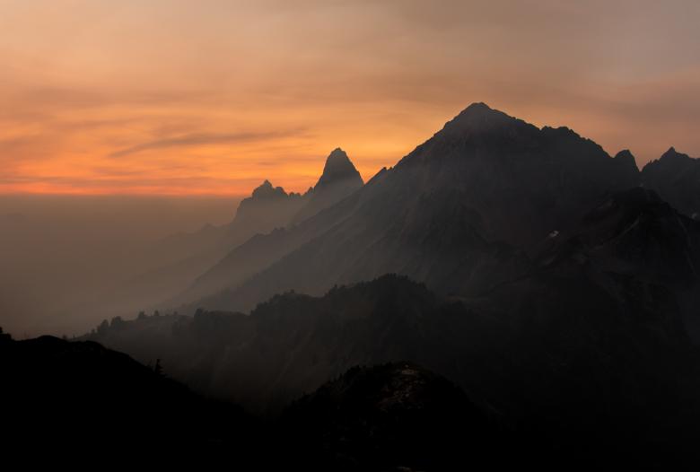 Free stock image of Mountain Range at Sunset created by Unsplash