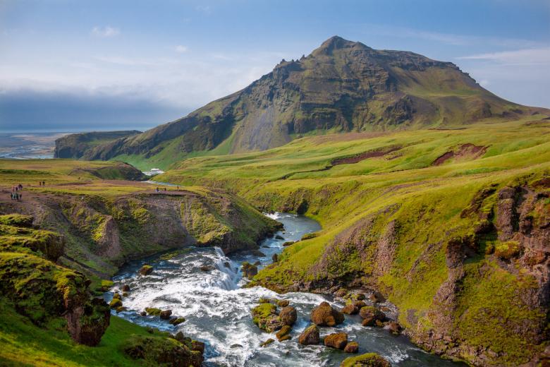 Free stock image of Channel created by Unsplash
