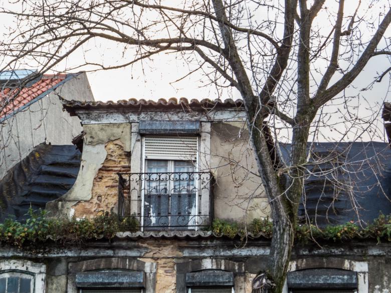 Free stock image of Lisbon architecture - old window  created by Janis Urtans