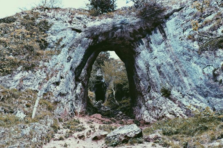 Free stock image of Tunnel created by Unsplash