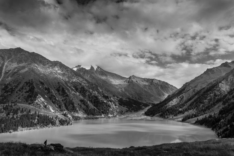 Free stock image of Sweet Lake created by Unsplash