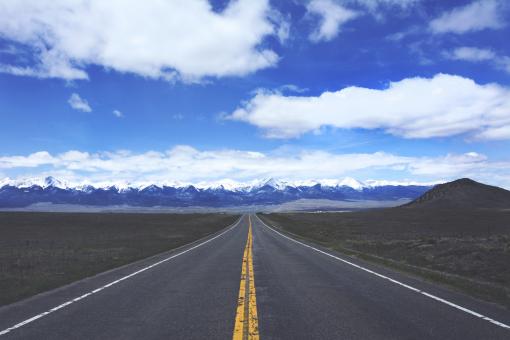 Free Stock Photo of Road To The Mountain