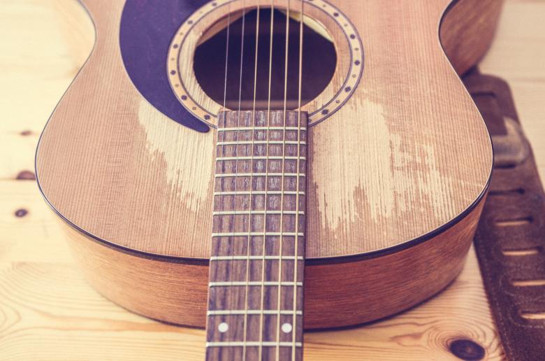 Free stock image of Old Guitar created by StockSnap