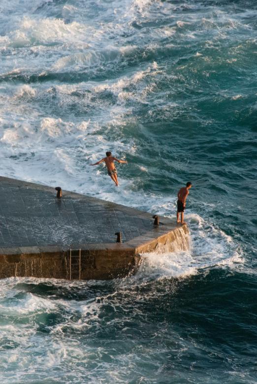 Free stock image of Divers created by Unsplash