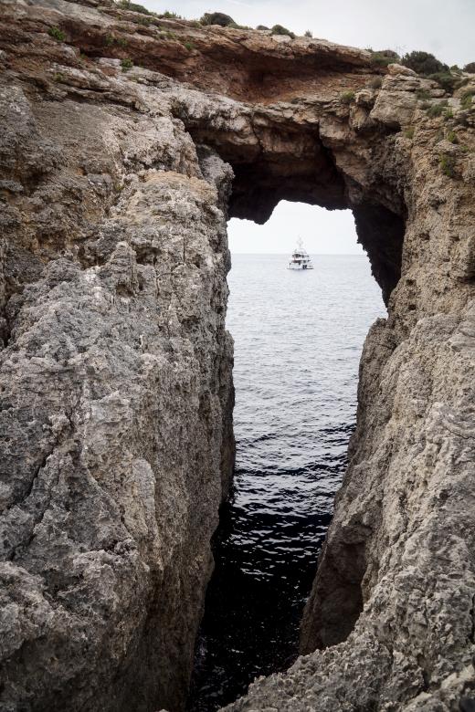 Free stock image of Cliff created by Unsplash