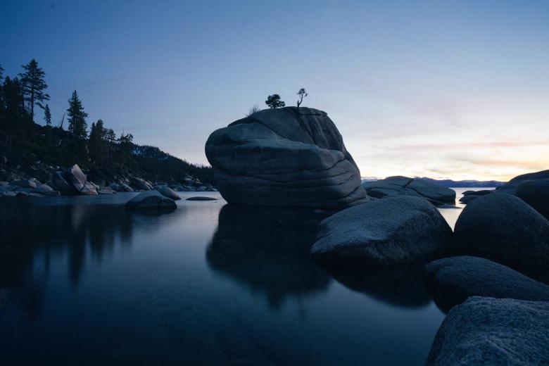 Free stock image of Giant Rocks created by Unsplash