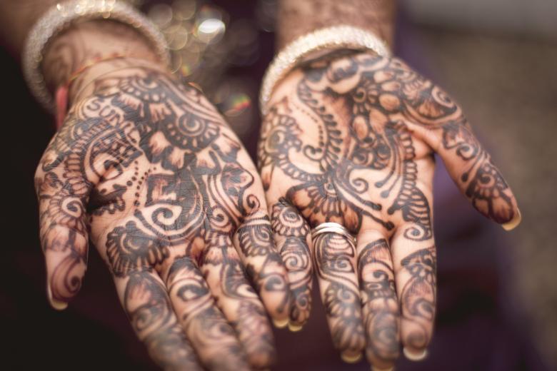 Free stock image of Mehndi created by Unsplash