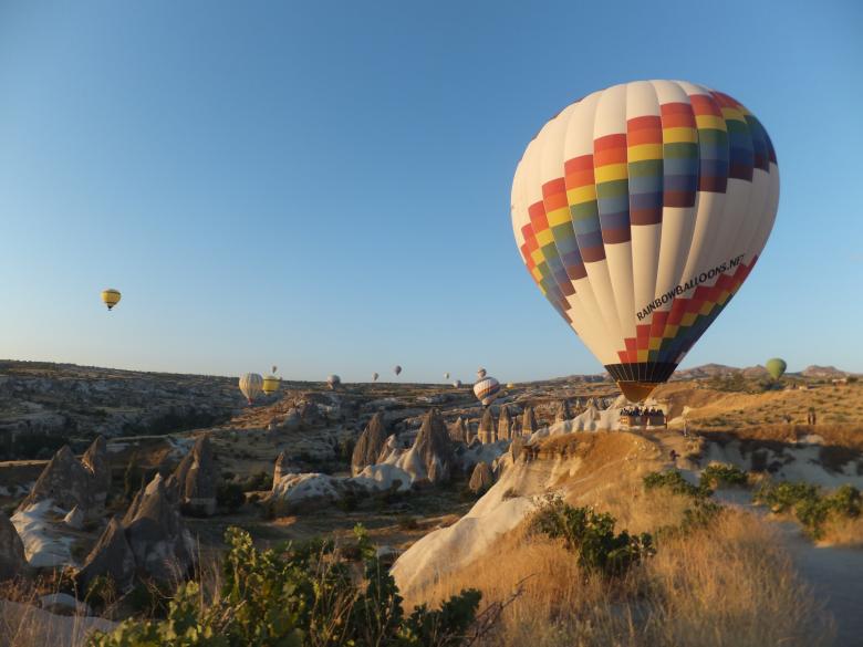 Free stock image of Hot Air Balloon created by Unsplash