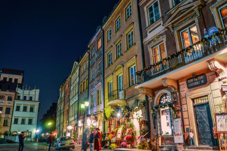 Free stock image of Street created by Pixabay
