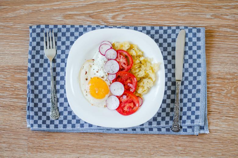Free stock image of Egg created by Pixabay