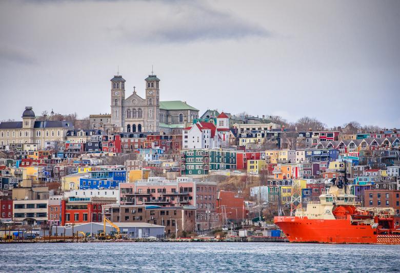 Free stock image of City View from Sea created by Pixabay