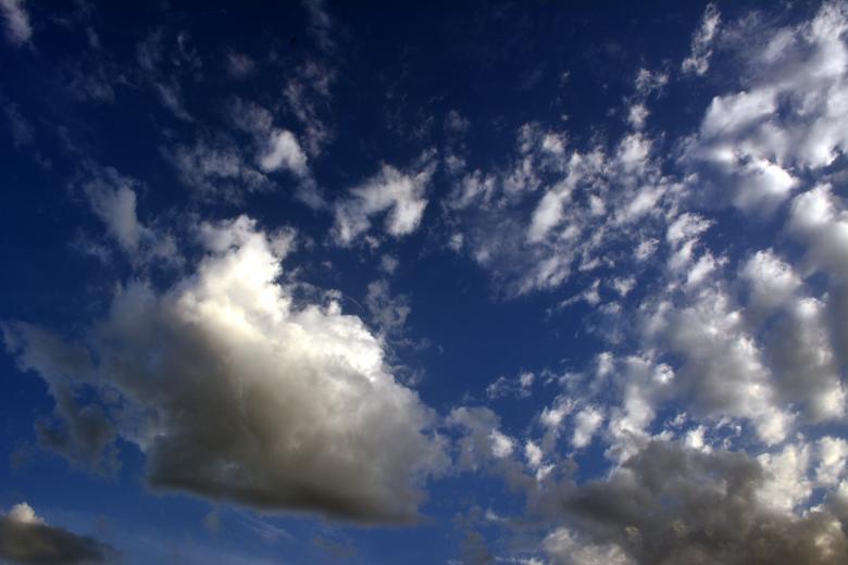 Free stock image of Wandering Clouds created by Pixabay