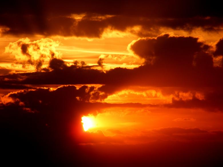 Free stock image of Sunset created by Pixabay