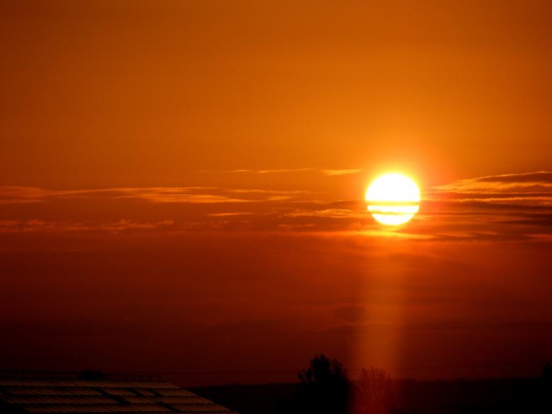 Free stock image of Sunset created by Pixabay