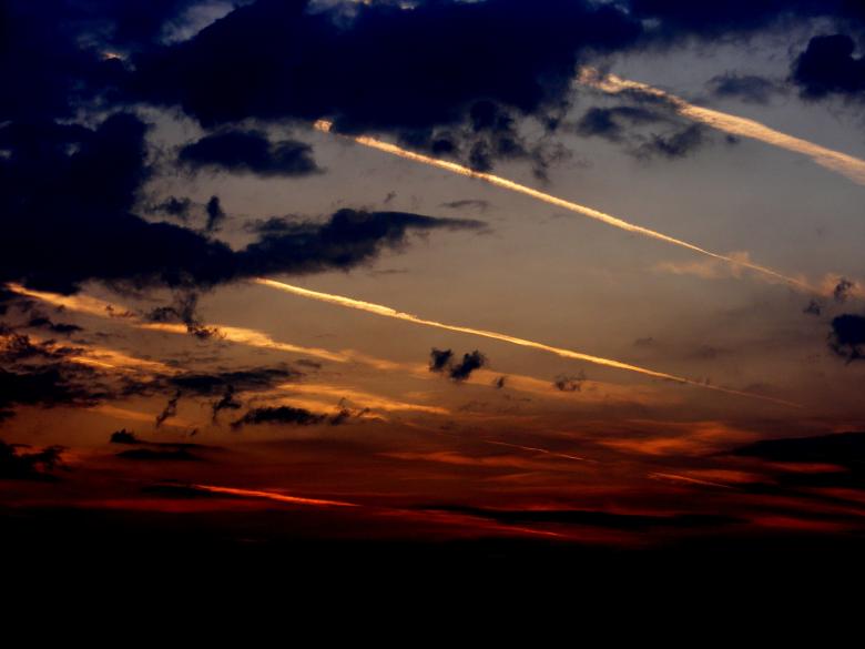 Free stock image of Sunset created by Pixabay