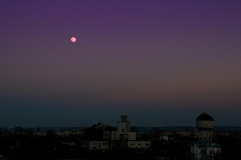 Free stock image of Dark created by Pixabay