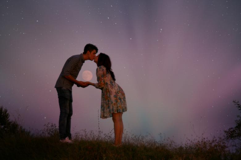 Free stock image of Couple created by Pixabay