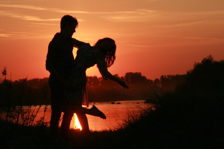 Free stock image of Couple created by Pixabay