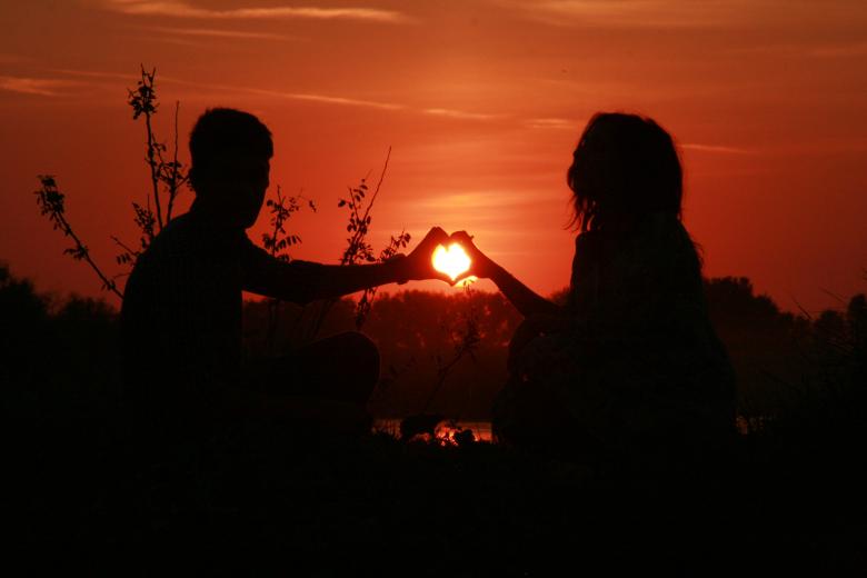 Free stock image of Couple created by Pixabay