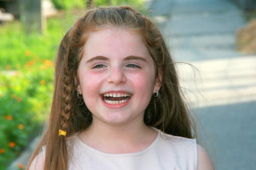 Free Stock Photo of Smiling Girl