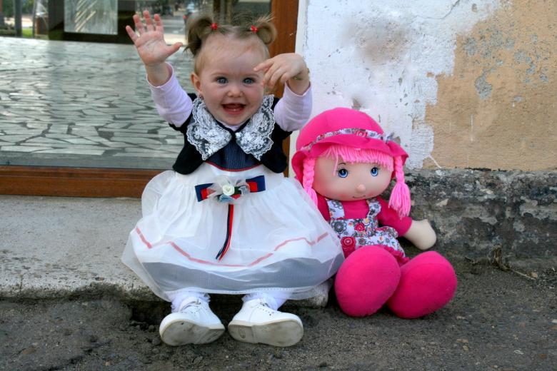 Free stock image of Little Girl created by Pixabay