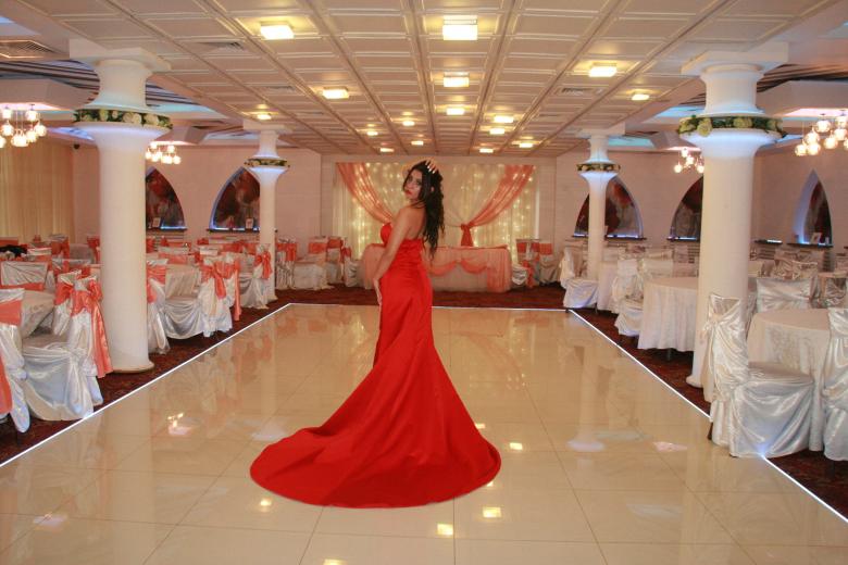 Free stock image of Attending a Function created by Pixabay