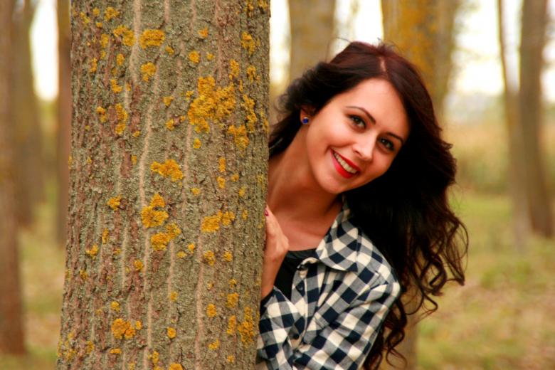 Free stock image of Behind the Tree created by Pixabay