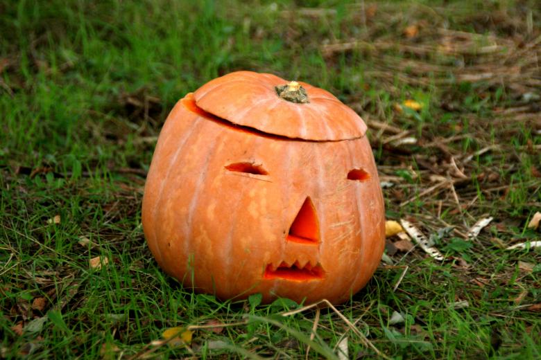 Free stock image of Halloween created by Pixabay