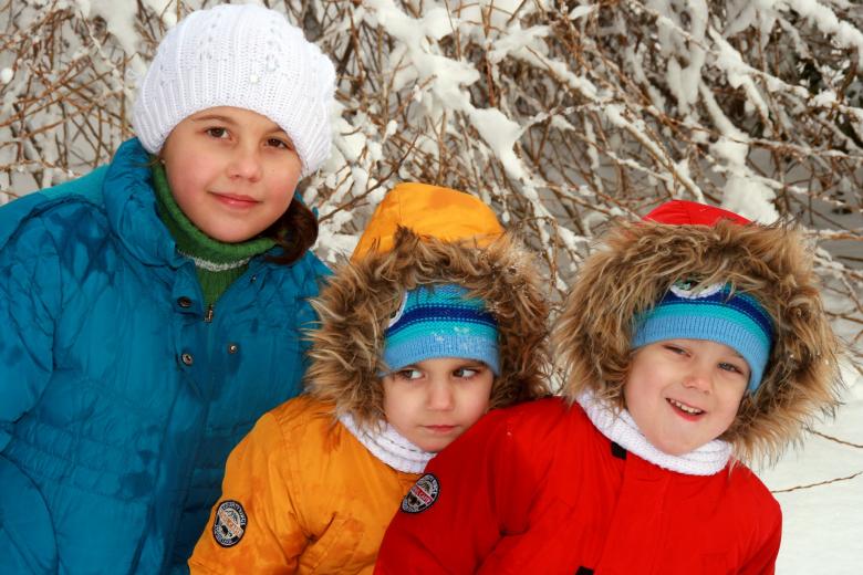 Free stock image of Siblings  created by Pixabay