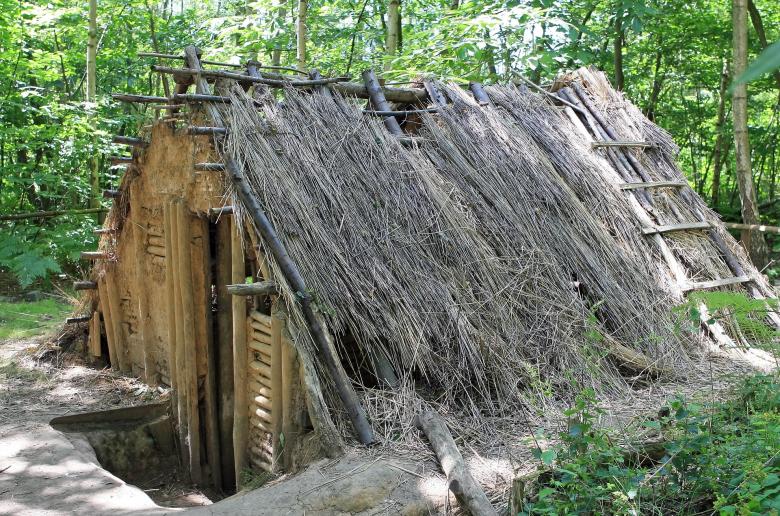 Free stock image of Hut created by Pixabay