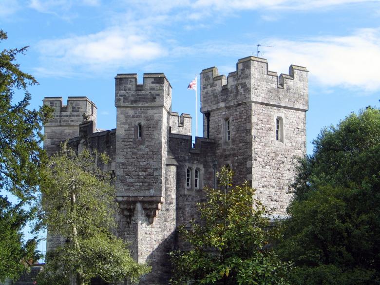 Free stock image of Battlement created by Pixabay