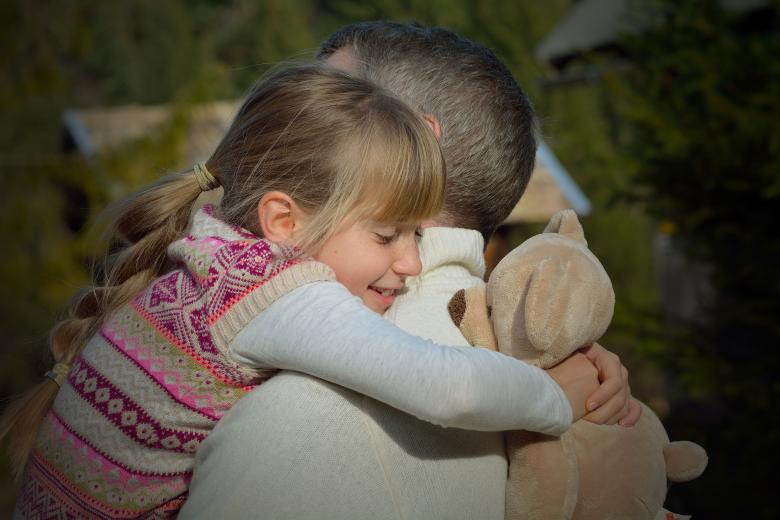 Free stock image of Hug created by Pixabay