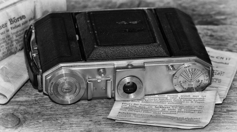 Free stock image of Camera created by Pixabay
