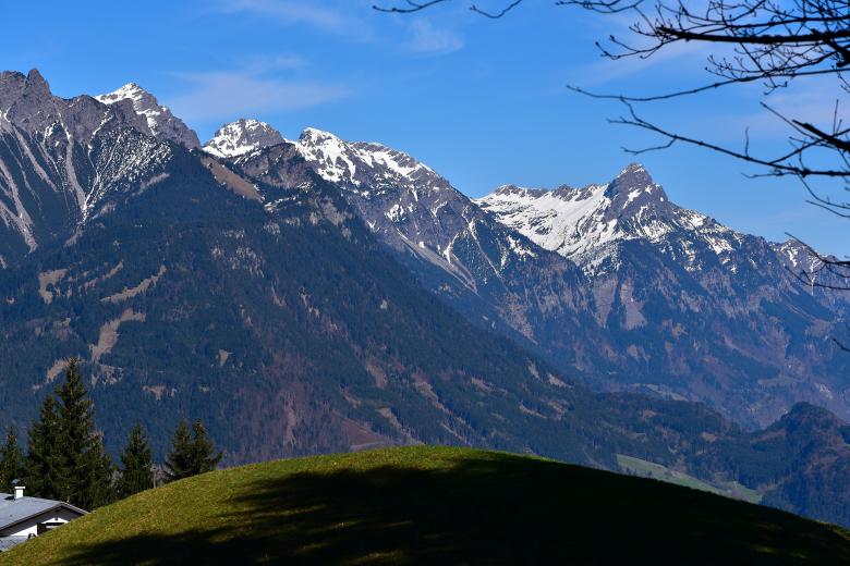 Free stock image of Mountain created by Pixabay