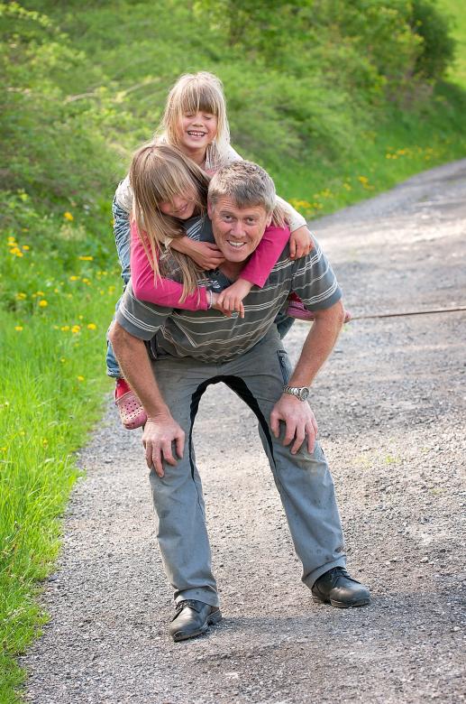 Free stock image of Lovely Family created by Pixabay