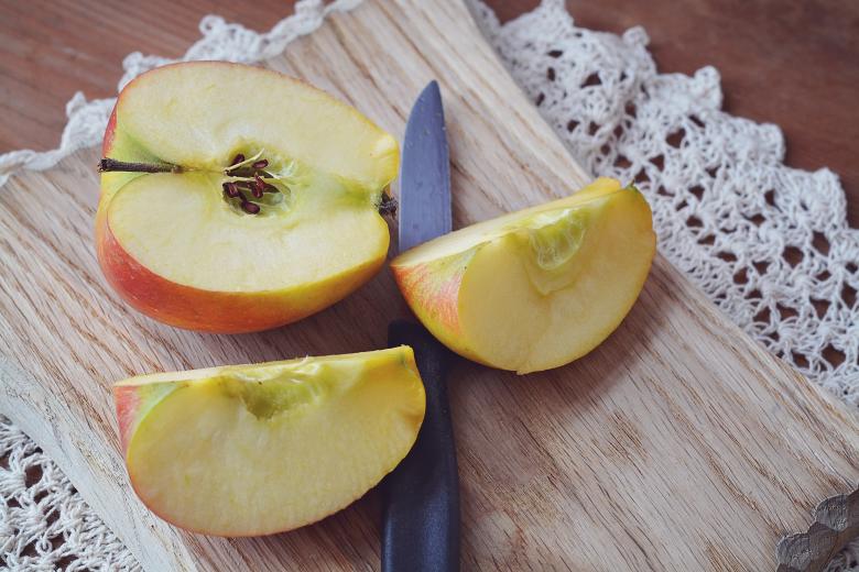 Free stock image of Slices created by Pixabay