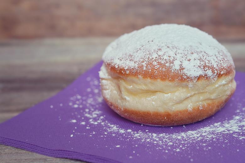 Free stock image of Filled Bun created by Pixabay