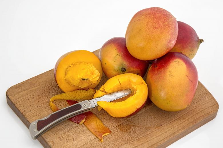 Free stock image of Peach created by Pixabay