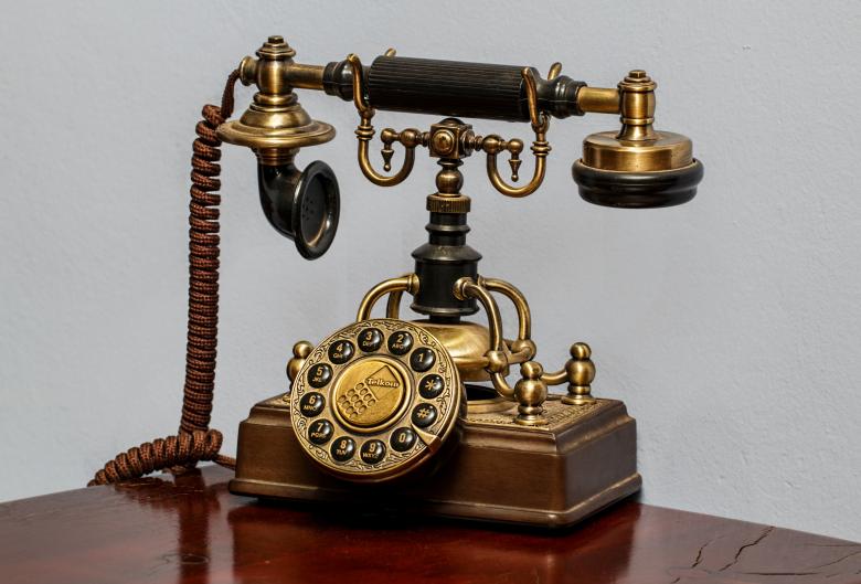 Free stock image of Telephone created by Pixabay