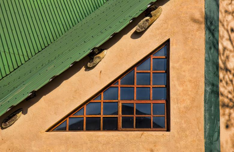 Free stock image of Window created by Pixabay