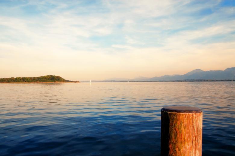 Free stock image of Chiemsee created by Pixabay