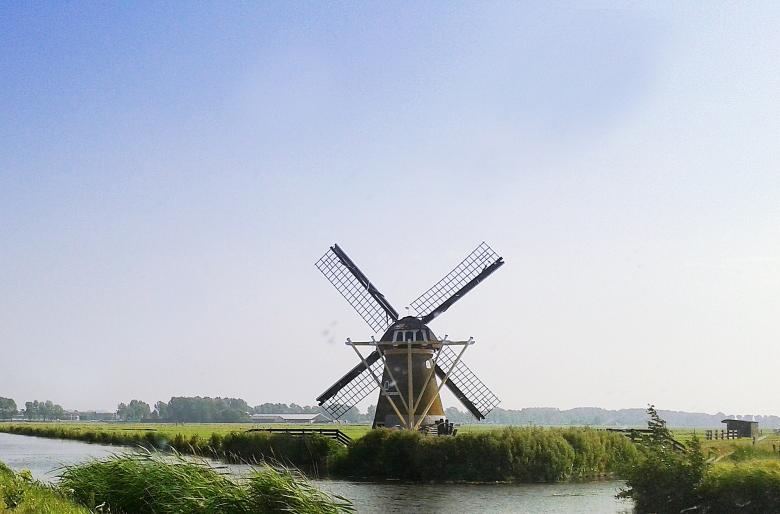 Free stock image of Windmil created by Pixabay