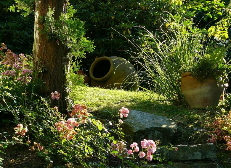 Free stock image of Garden created by Pixabay