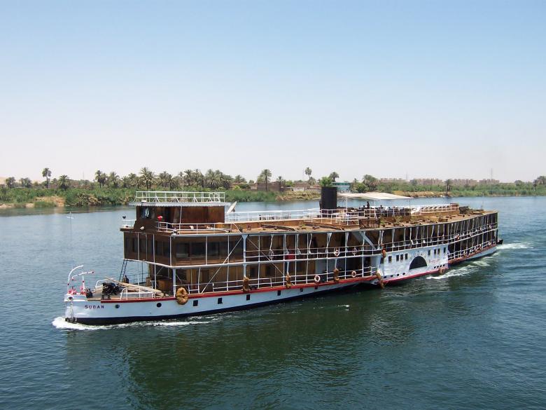 Free stock image of Journey in the Nile created by Pixabay