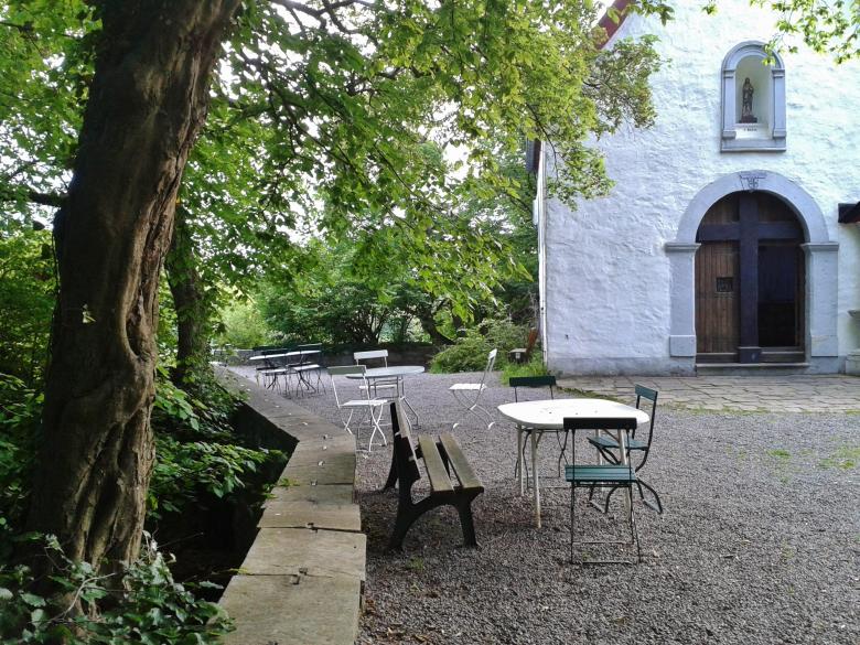 Free stock image of Chapel created by Pixabay