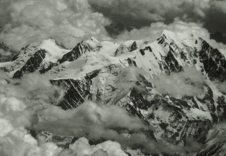 Free stock image of Peak created by Pixabay